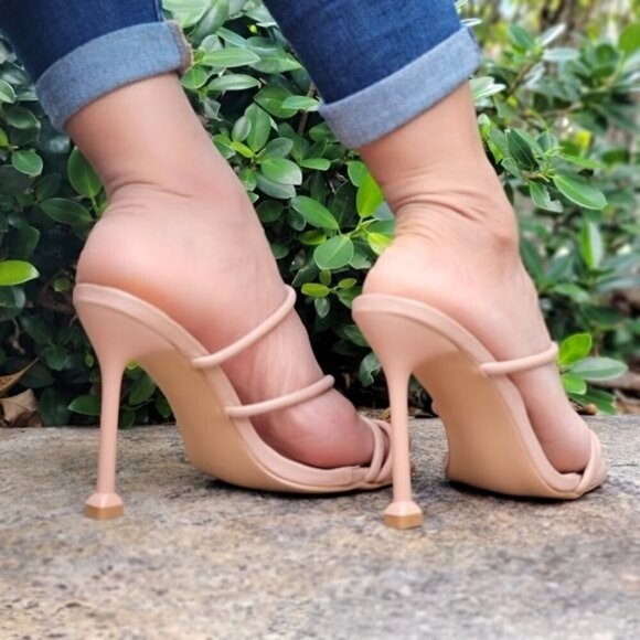 Nude Square Toe Ring Slip On Sandals for Women - Picture 3 of 7